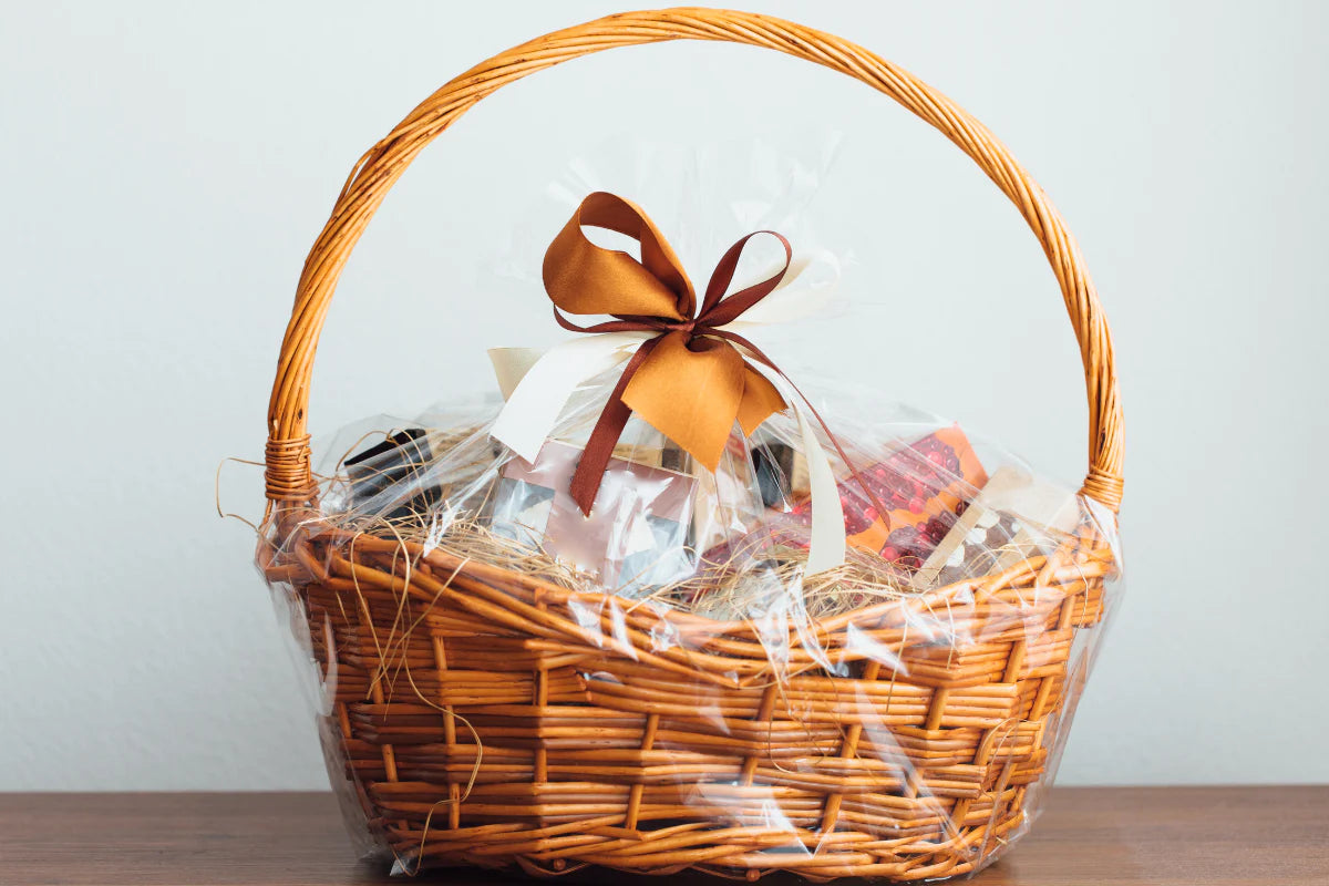Hampers by Freshly Farmed: A Basket of Radiance!